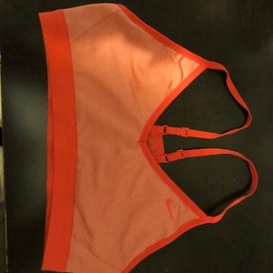 nike dri fit sports bra